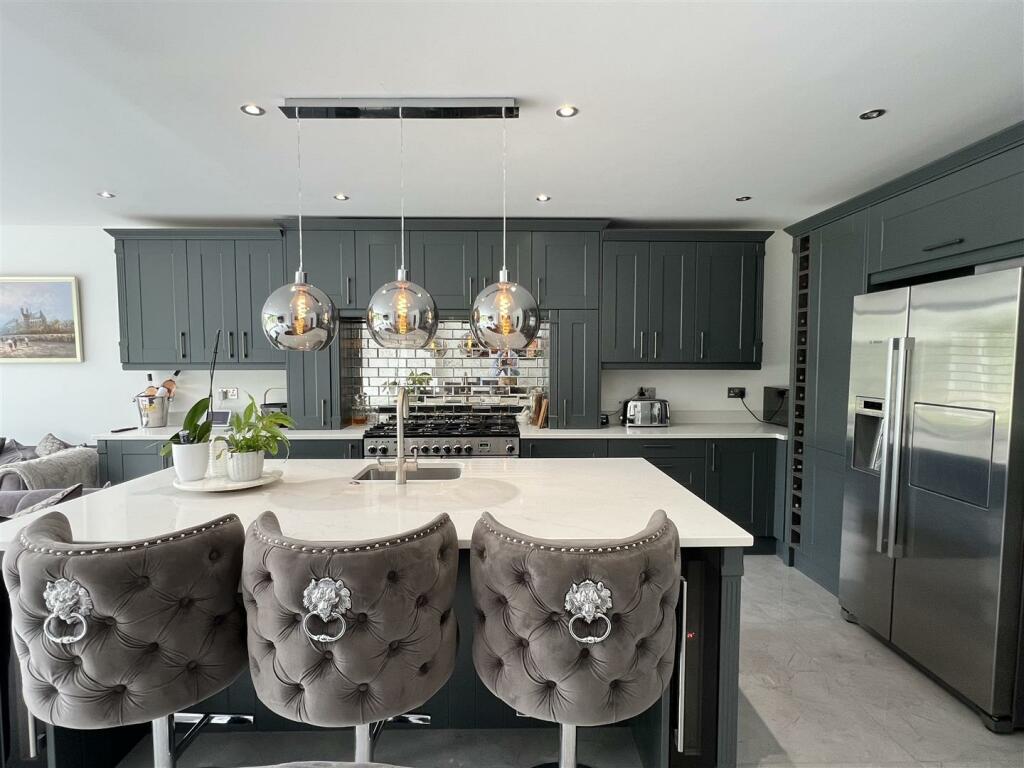 Additional image 4 of Long Lane, Halesowen