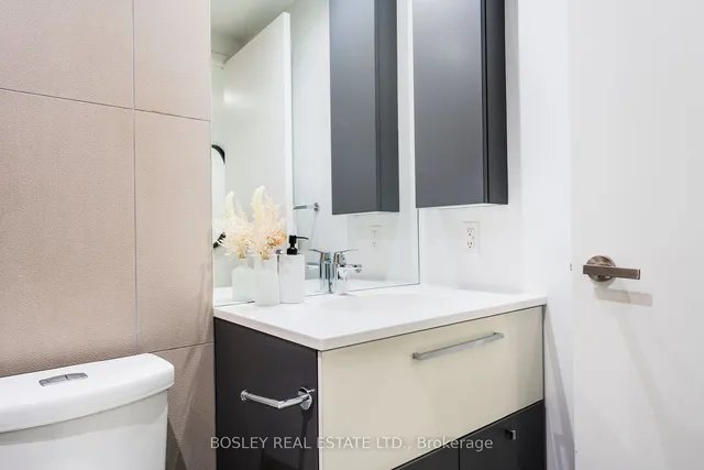 Additional image 28 of 15 Grenville St Unit 1206