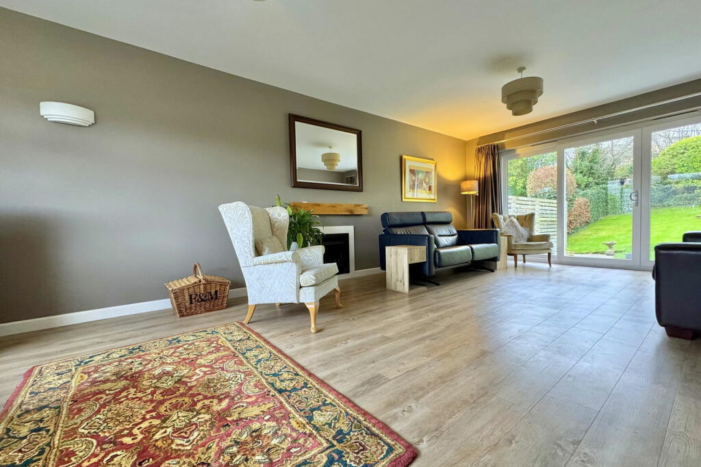 Additional image 17 of Eagle Park, Northend