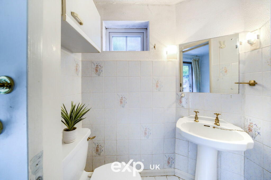 Additional image 18 of Peterbrook Close, Redditch, B98 7YF