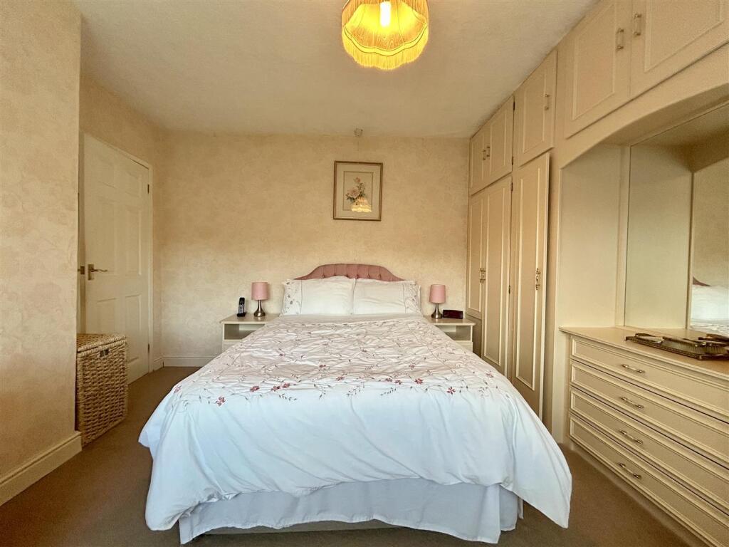 Additional image 13 of Hawthorne Road, Halesowen