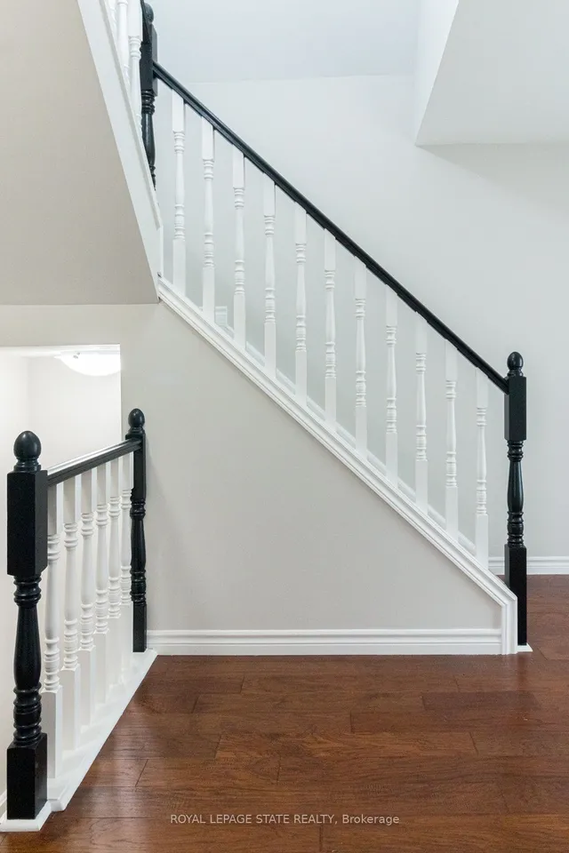 Additional image 24 of 38 Fairleigh Ave