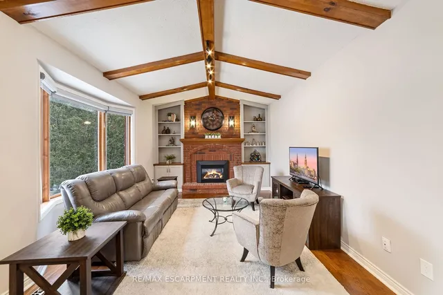 Additional image 13 of 274 LLOYMINN Ave