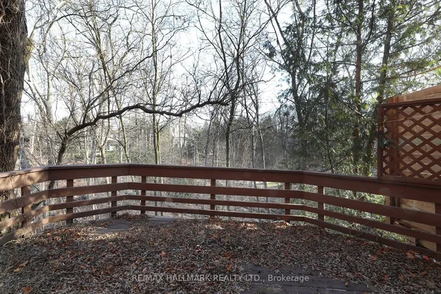 Additional image 32 of 225 Roslin Ave