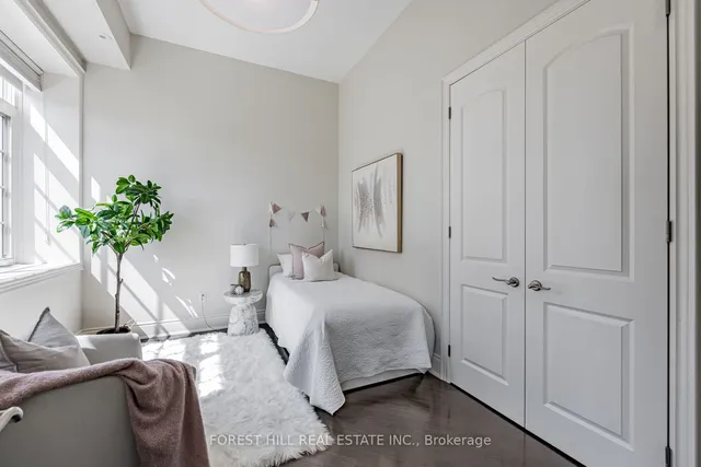 Additional image 18 of 1111 Avenue Rd Unit 101