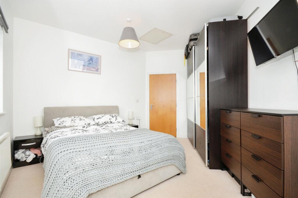 Additional image 9 of Millstone Way, Harpenden