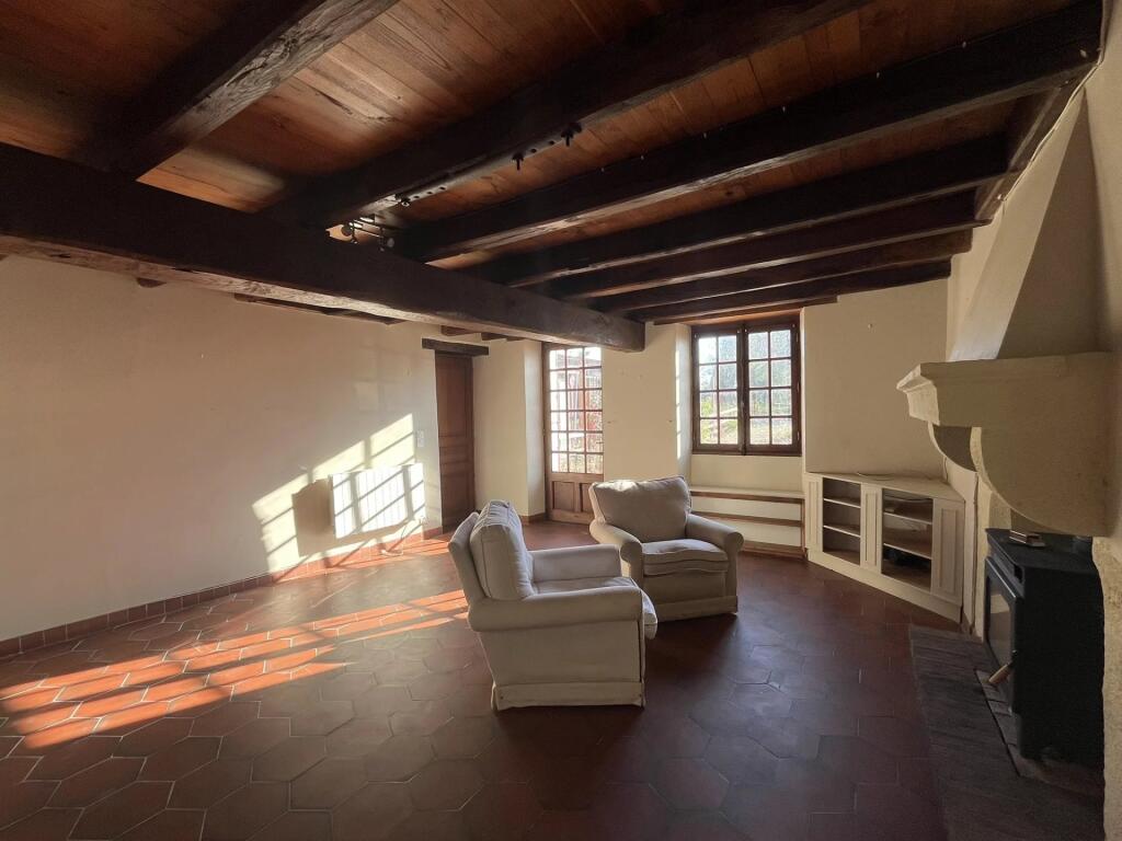 Additional image 3 of Poitou-Charentes, Deux-Sèvres, Airvault, France