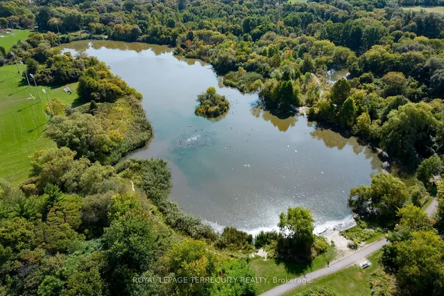 Additional image 31 of 130 Verobeach Blvd