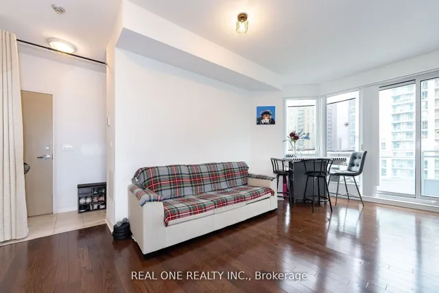 Additional image 18 of 18 Holmes Ave Unit 811