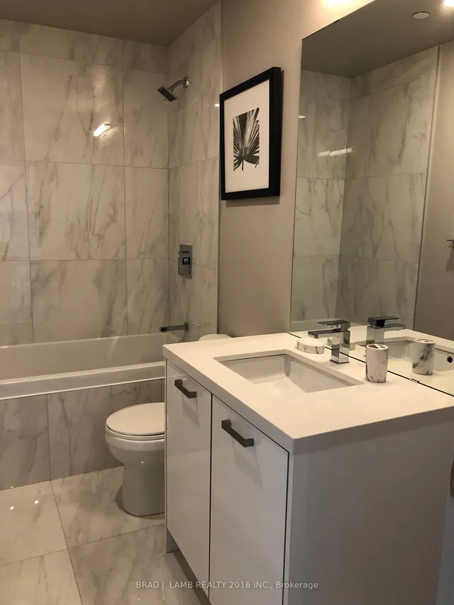 Additional image 10 of 458 Richmond St Unit 1201