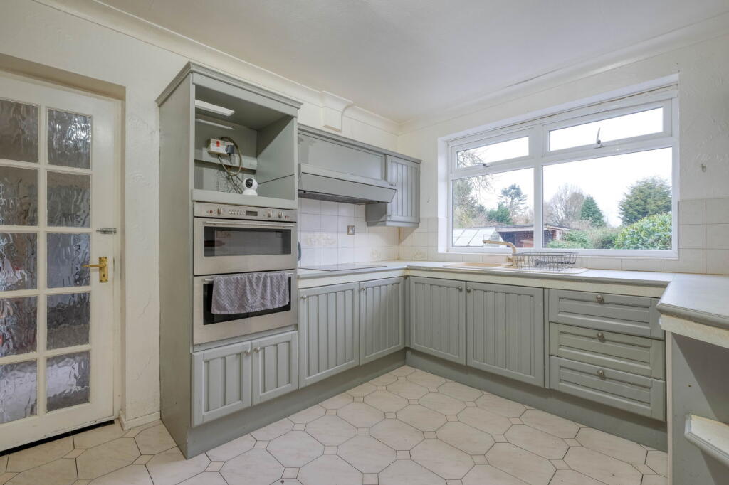 Additional image 5 of Cloweswood Lane, Earlswood, Solihull, B94 5SE