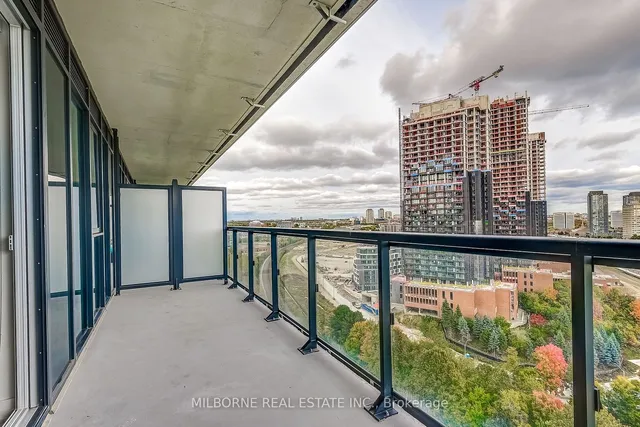 Additional image 24 of 30 Inn On The Park Dr Unit 1607