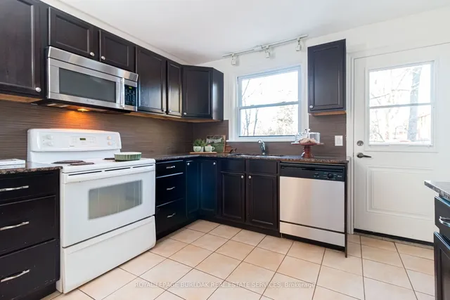 Additional image 13 of 299 Merle Ave