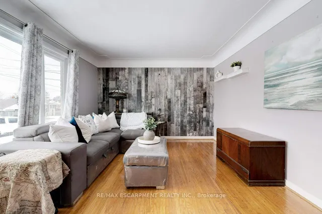 Additional image 8 of 139 West 3rd St