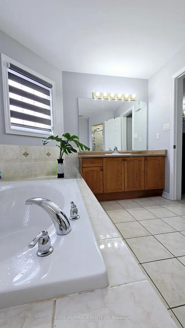 Additional image 3 of 33 Atira Ave