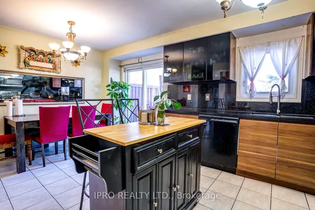 Additional image 4 of 43 Byng Ave