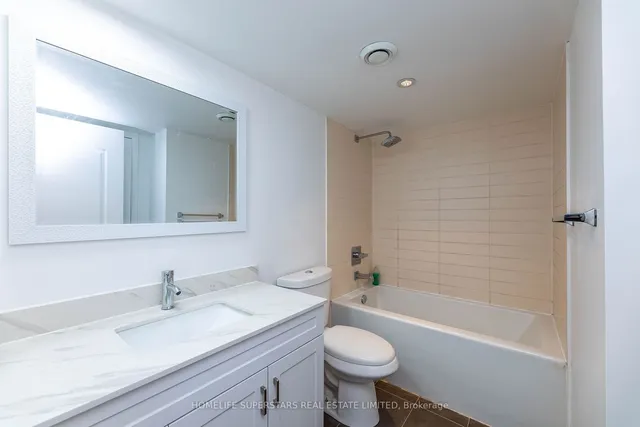 Additional image 10 of 1 Valhalla Inn Rd Unit 1010