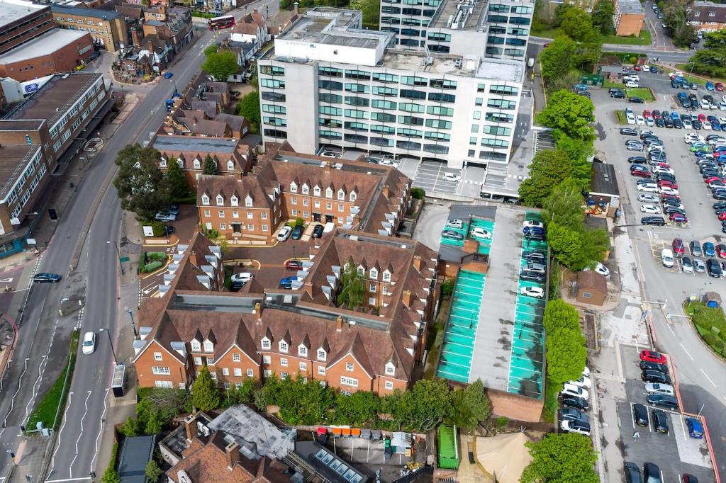 Additional image 7 of The Courtyard, 707 Warwick Road, Solihull, B91 3DA