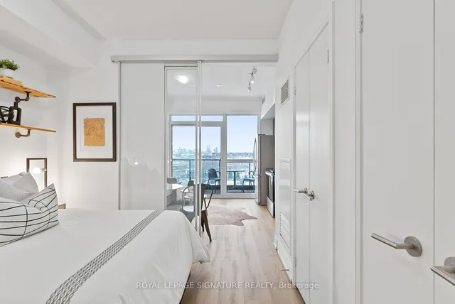 Additional image 3 of 160 Vanderhoof Ave Unit 710