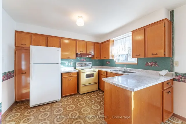 Additional image 16 of 252 Grandravine Dr