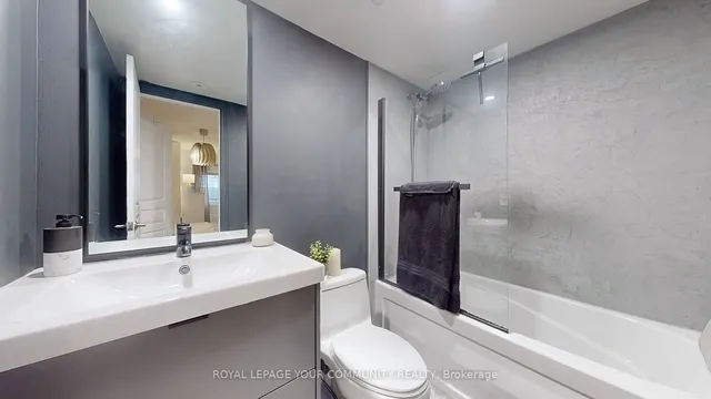 Additional image 25 of 436 Kenneth Ave Unit 4