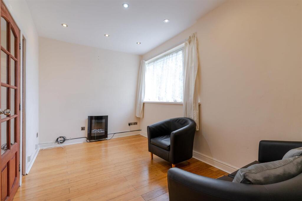 Additional image 8 of Silvington Close, Birmingham