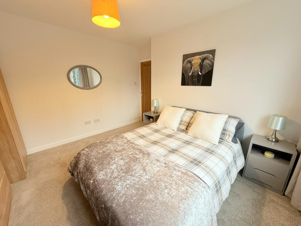 Additional image 14 of Edward Road, Maypole
