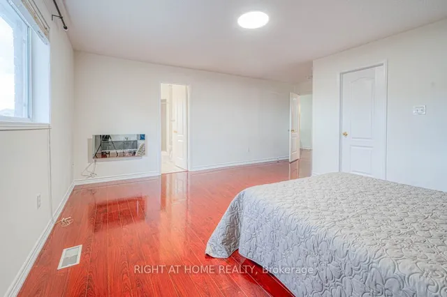 Additional image 32 of 7 Gabrielle Dr