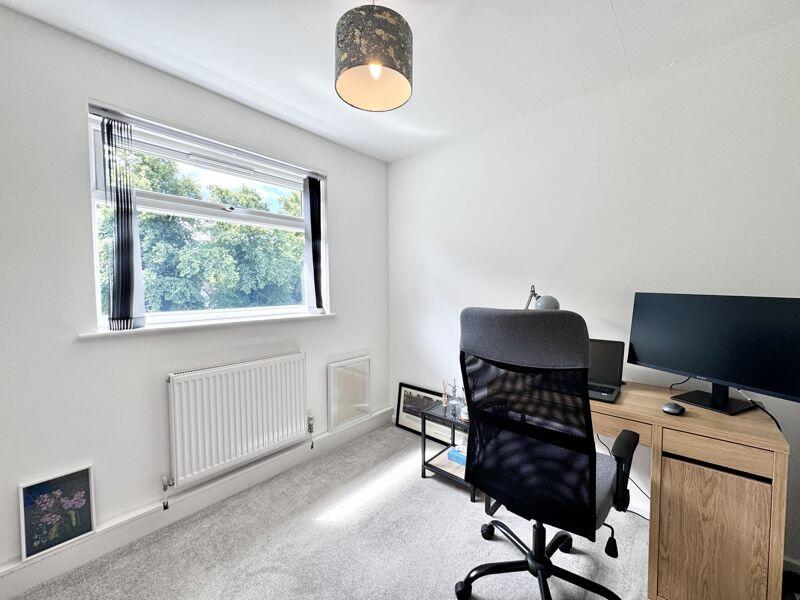 Additional image 4 of Flat 33 Eaton Court, Mulroy Road, Sutton Coldfield, B74 2PZ