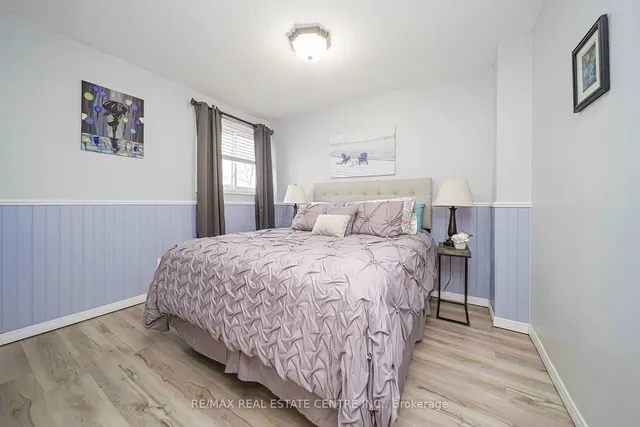 Additional image 33 of 78 Simmons Blvd