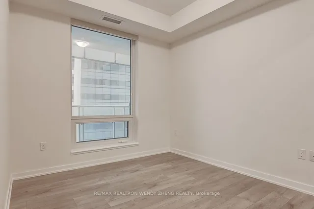 Additional image 19 of 28 Freeland St Unit 902