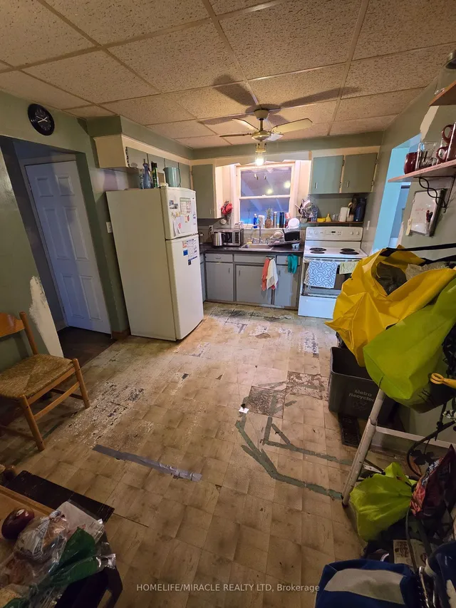 Additional image 7 of 19 Blakemanor Blvd