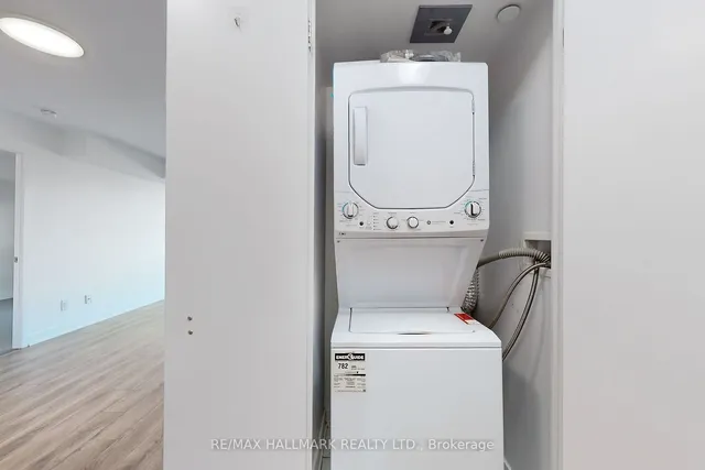 Additional image 17 of 160 Flemington Rd Unit 413