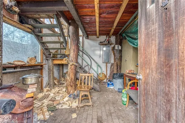 Additional image 29 of 858 Beach Blvd