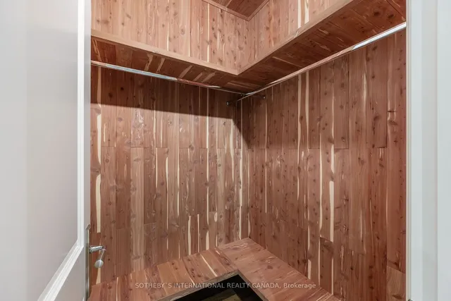 Additional image 33 of 22 Hillhurst Blvd