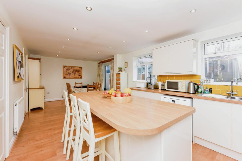 Additional image 4 of Hawthorn Brook Way, Birmingham