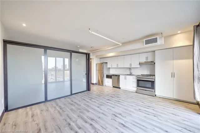 Additional image 13 of 121 King Street East Unit 505