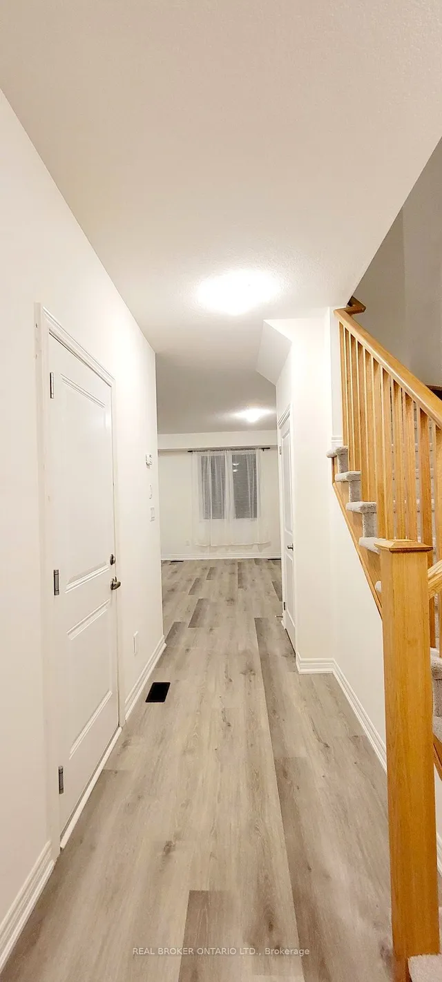 Additional image 3 of 407 East 16th St