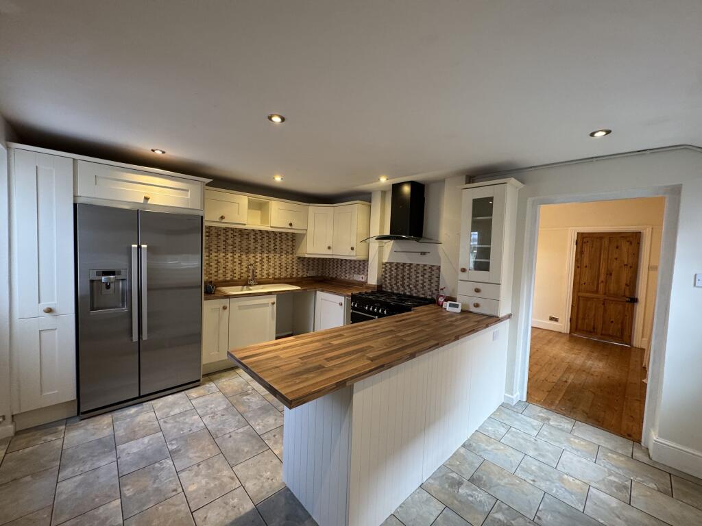 Additional image 4 of Norbins Road, Glastonbury, Somerset