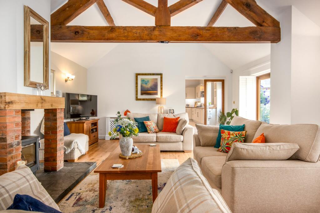 Additional image 24 of Fockbury Road, Dodford, B61