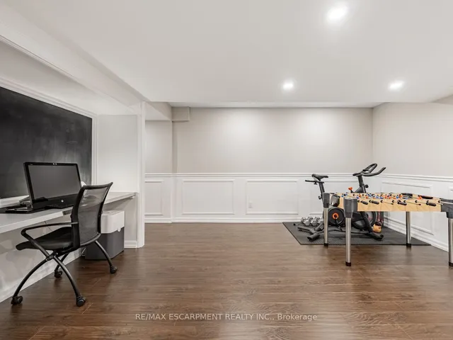 Additional image 32 of 4834 Columbus Dr