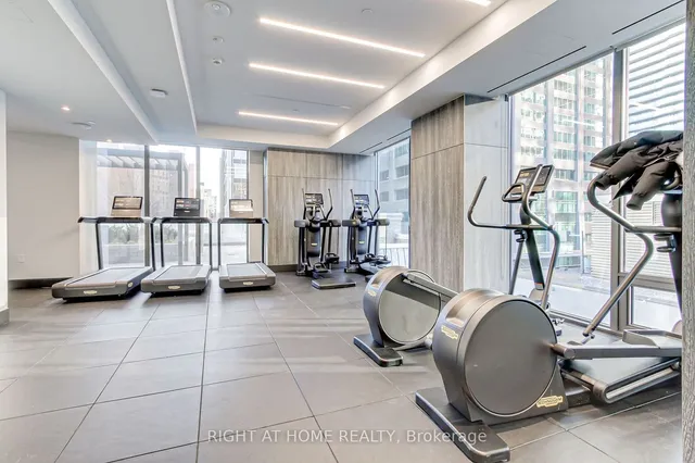 Additional image 29 of 8 Cumberland St Unit 4001