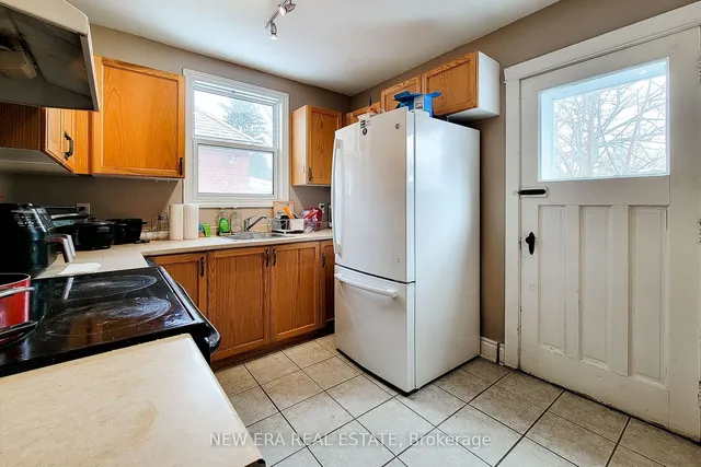 Additional image 16 of 107 Haddon Ave