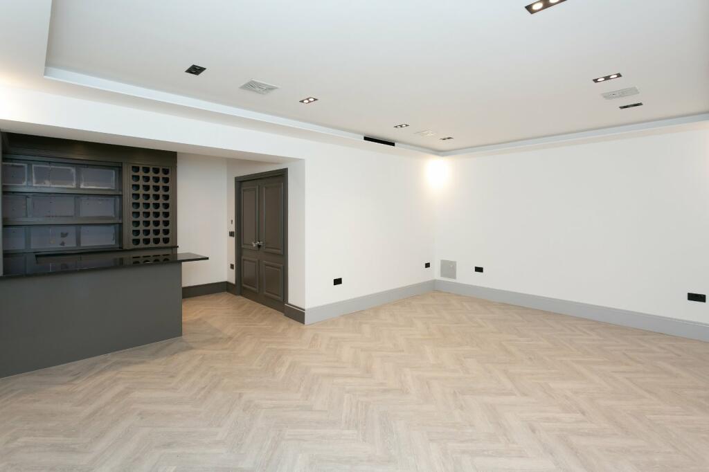 Additional image 18 of Mistletoe Mews, St. Albans, Hertfordshire, AL3