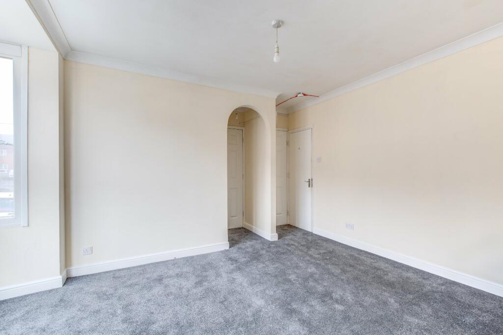 Additional image 4 of Oakly Road, Southcrest, Redditch, Worcestershire, B97