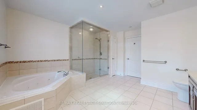 Additional image 30 of 30 Mallingham Crt