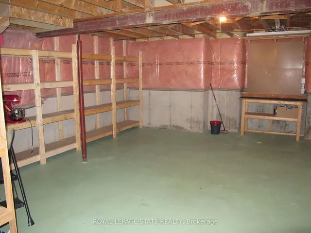 Additional image 28 of 60 Rice Ave Unit 6