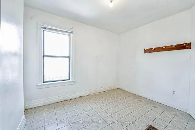 Additional image 19 of 33 Via Italia