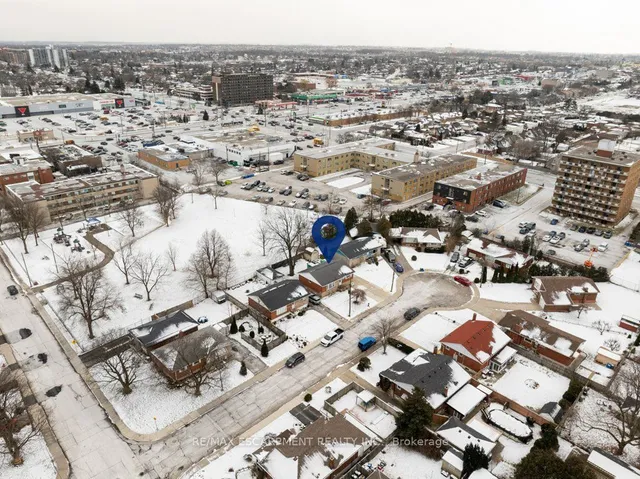 Additional image 35 of 139 West 3rd St