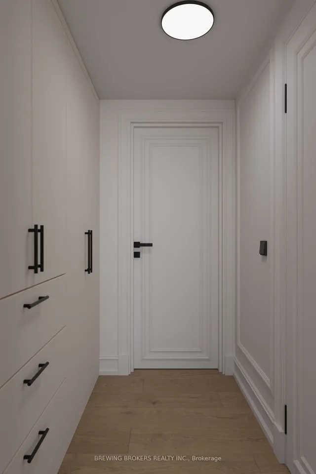 Additional image 32 of 215 The Donway Unit 207